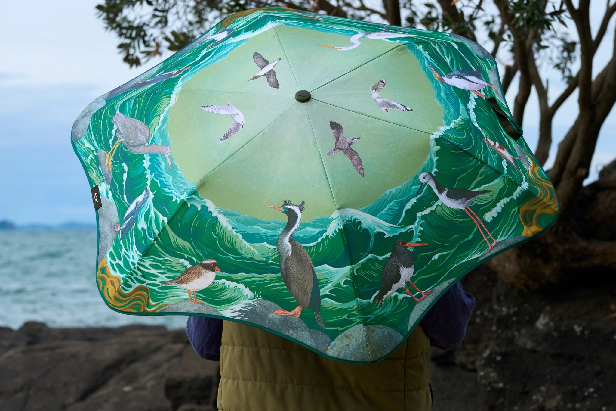 Blunt Metro Umbrella -  Forest and Bird Limited Edition - Tanya Wolfcamp