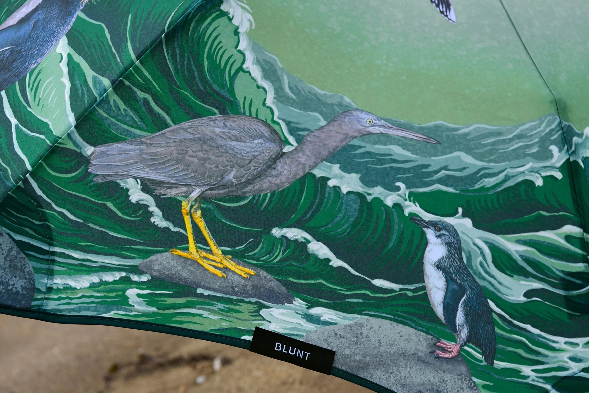 Blunt Metro Umbrella -  Forest and Bird Limited Edition - Tanya Wolfcamp