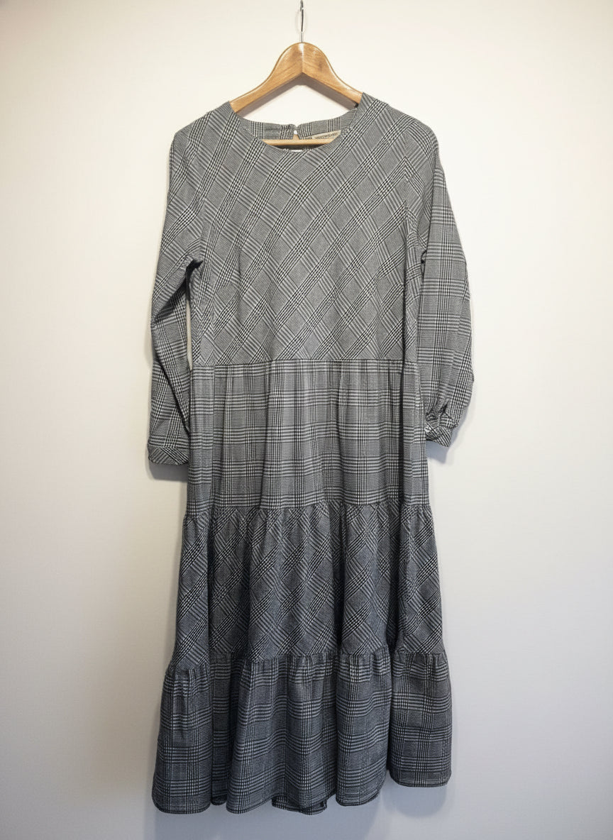 Preloved Twenty-Seven Names Checked Dress - Size 12