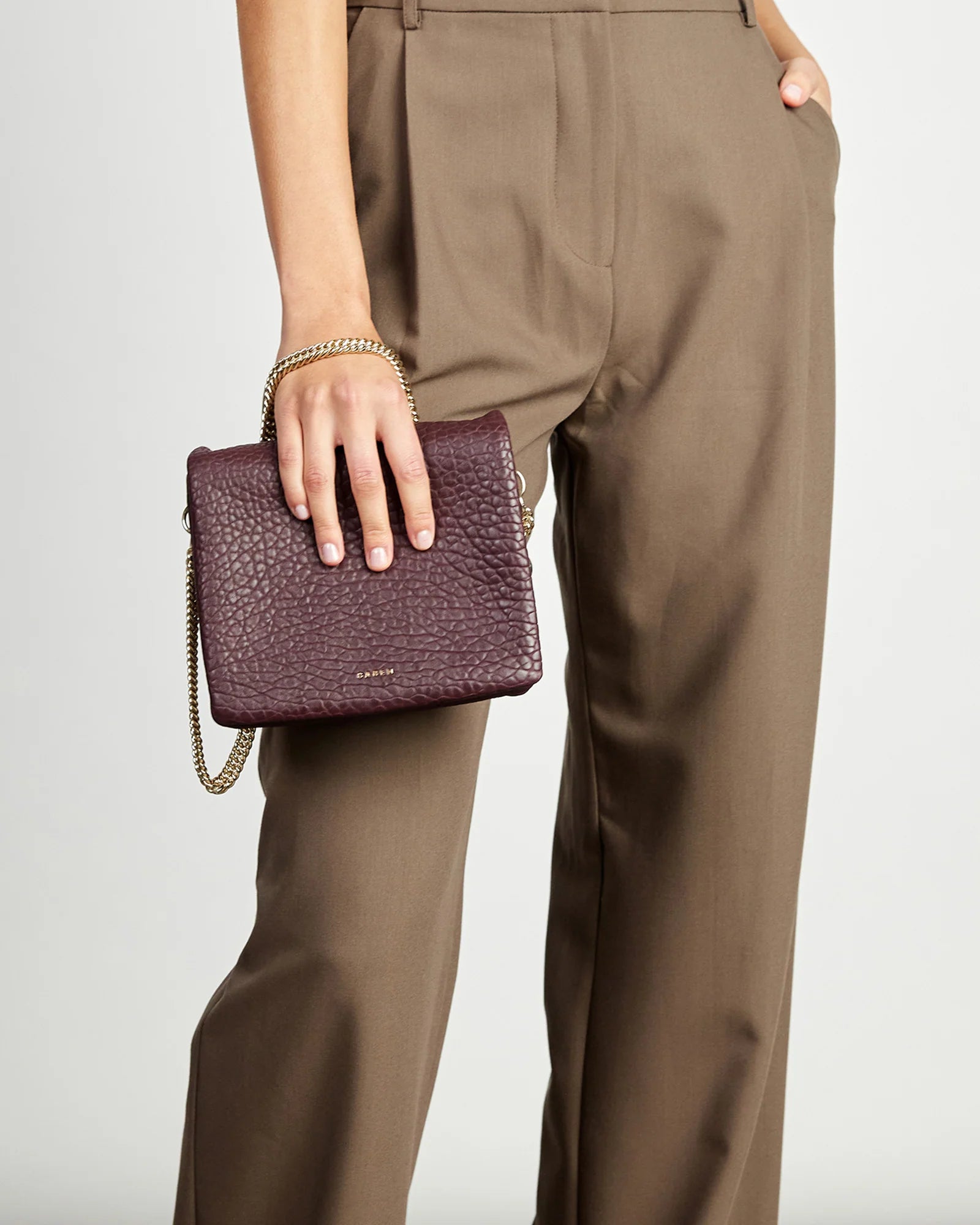 Saben Fox Crossbody Bag - Merlot Bubble