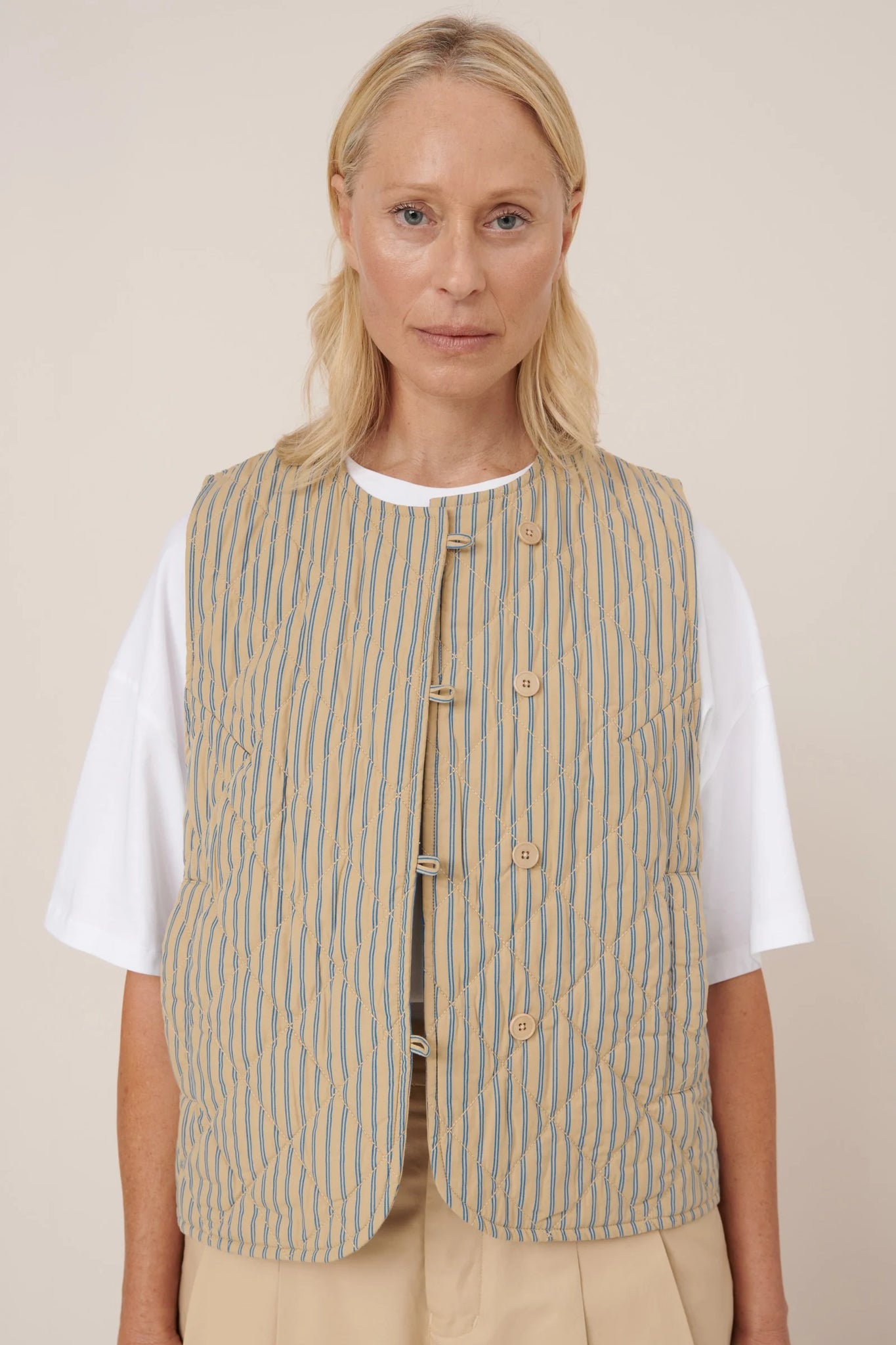 Kowtow Axis Vest - Double Pinstripe