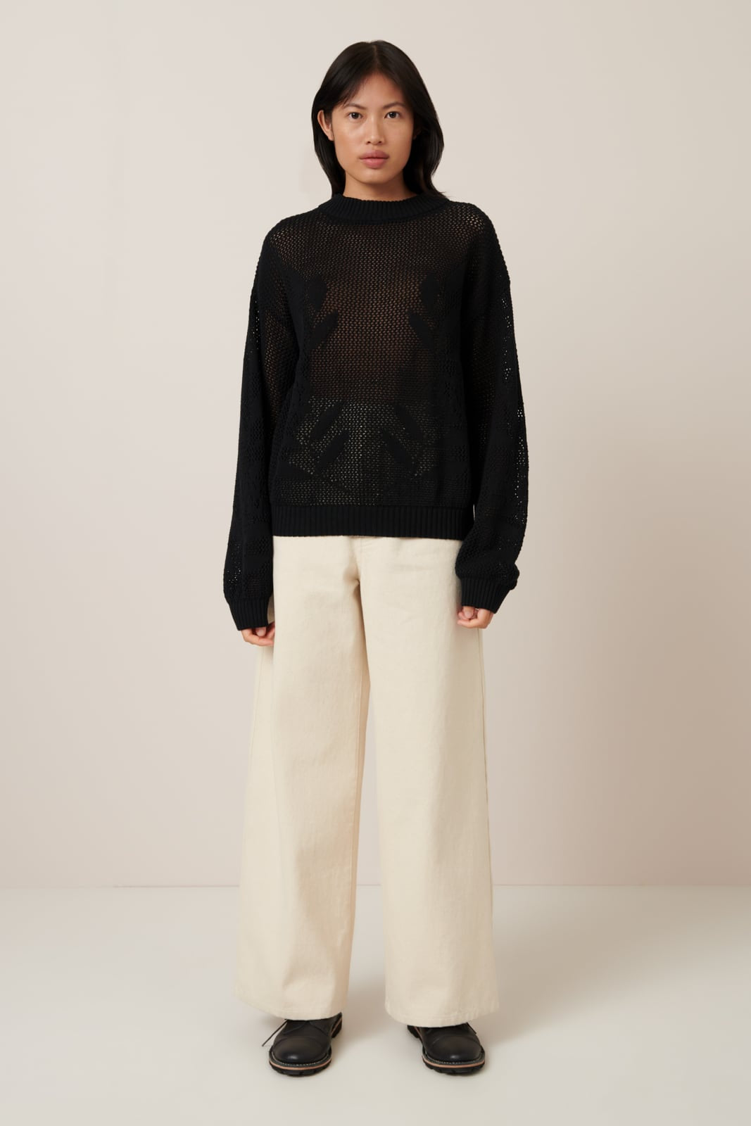 Kowtow Amelie Crew - Black