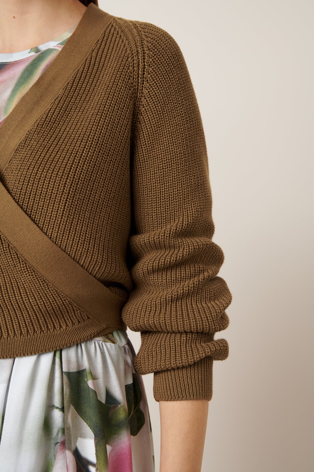 Kowtow Composure Cardigan - Dark Spice