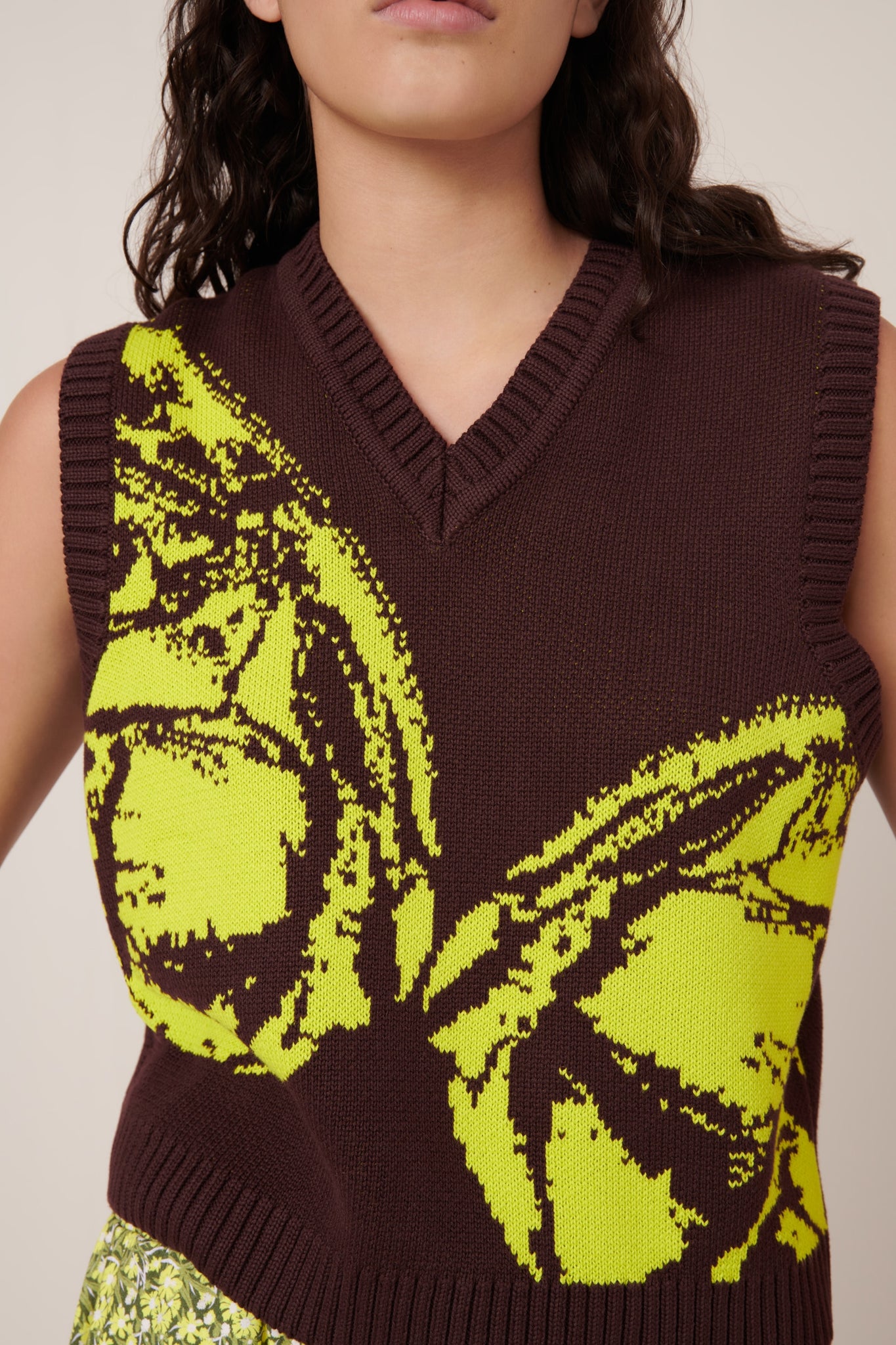 Kowtow Wingspan Vest - Mahogany