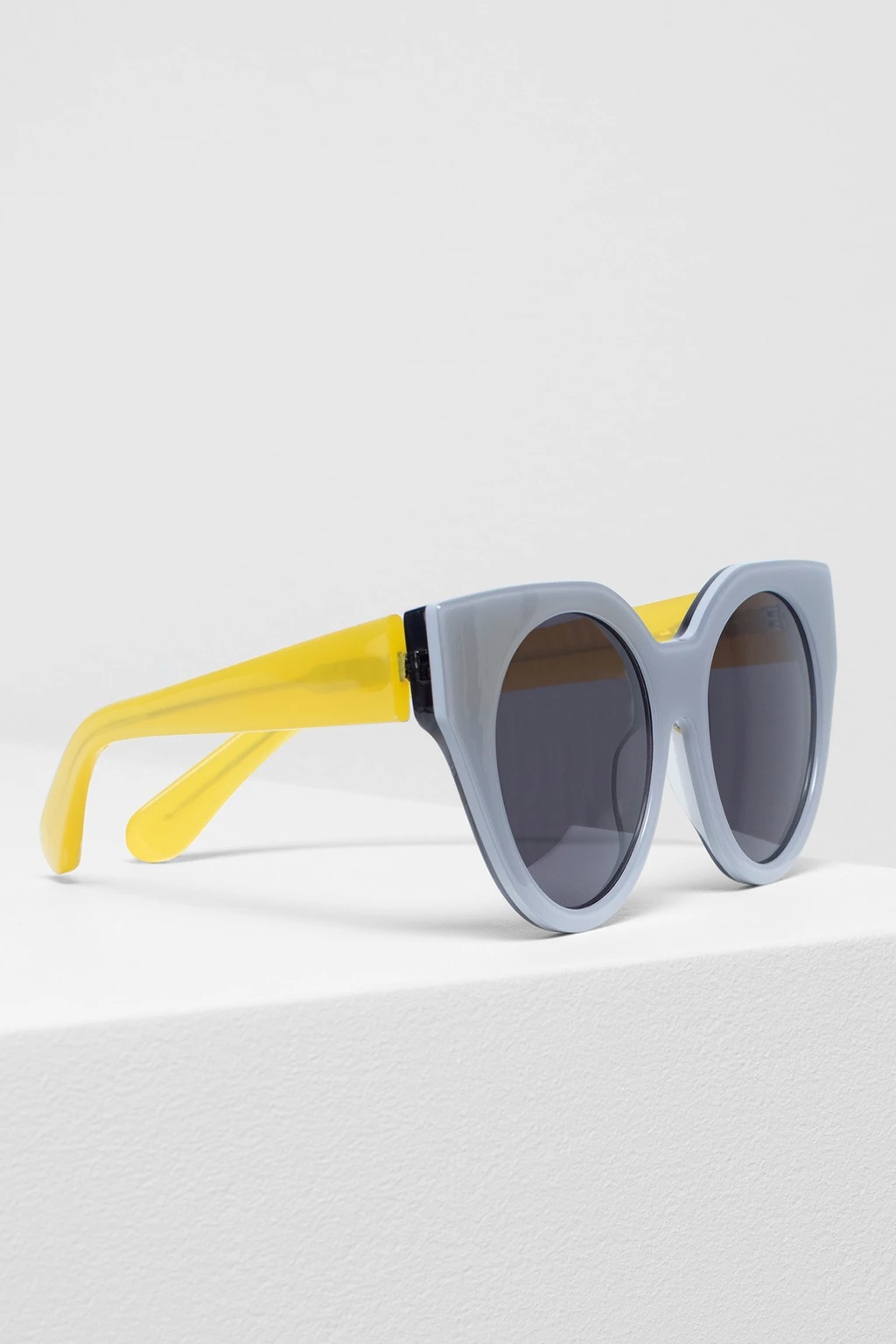 Elk Naema Sunglasses - Smoke/Yellow